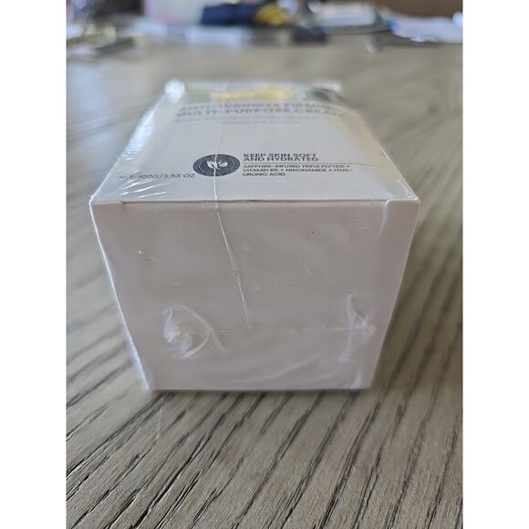 HOYGI Firming Cream 3.53 oz Anti-Wrinkle Moisturizer Neck Face Hydrate NEW Box - Picture 4 of 8